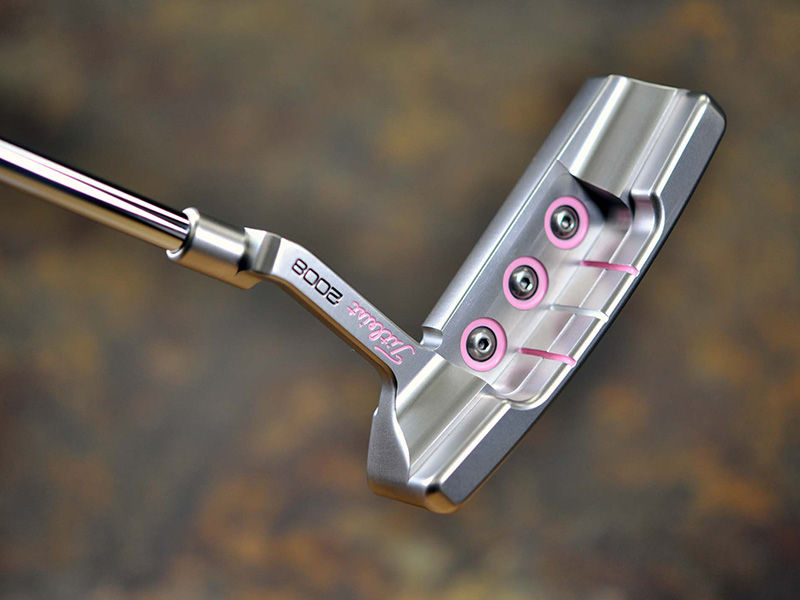 Fashioned especially for the ladies with subtle curves in all the right places, this year's My Girl is a fresh new take on Scotty's Button Back Newport 2 design.