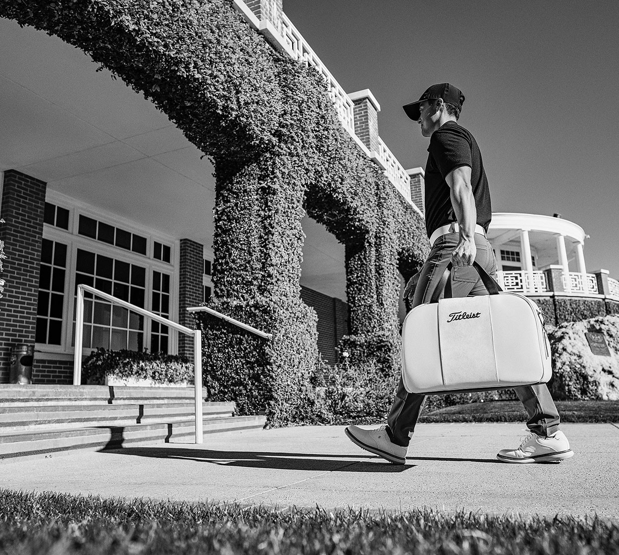 LINKSLEGEND Striped Members Bag