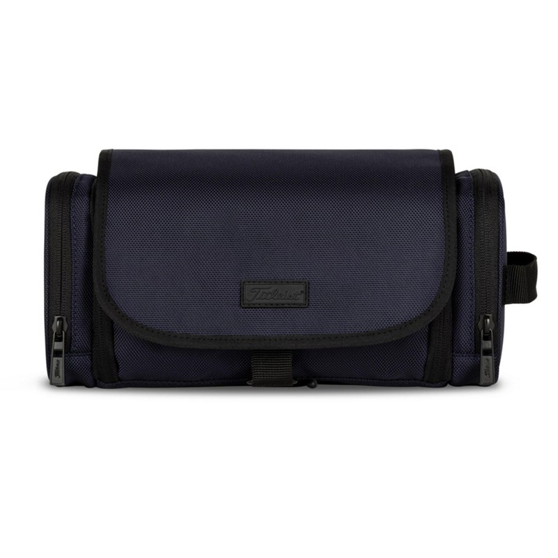 Titleist Players Collection Hanging Toiletries Bag Titleist Players Collection Hanging Toiletries Bag