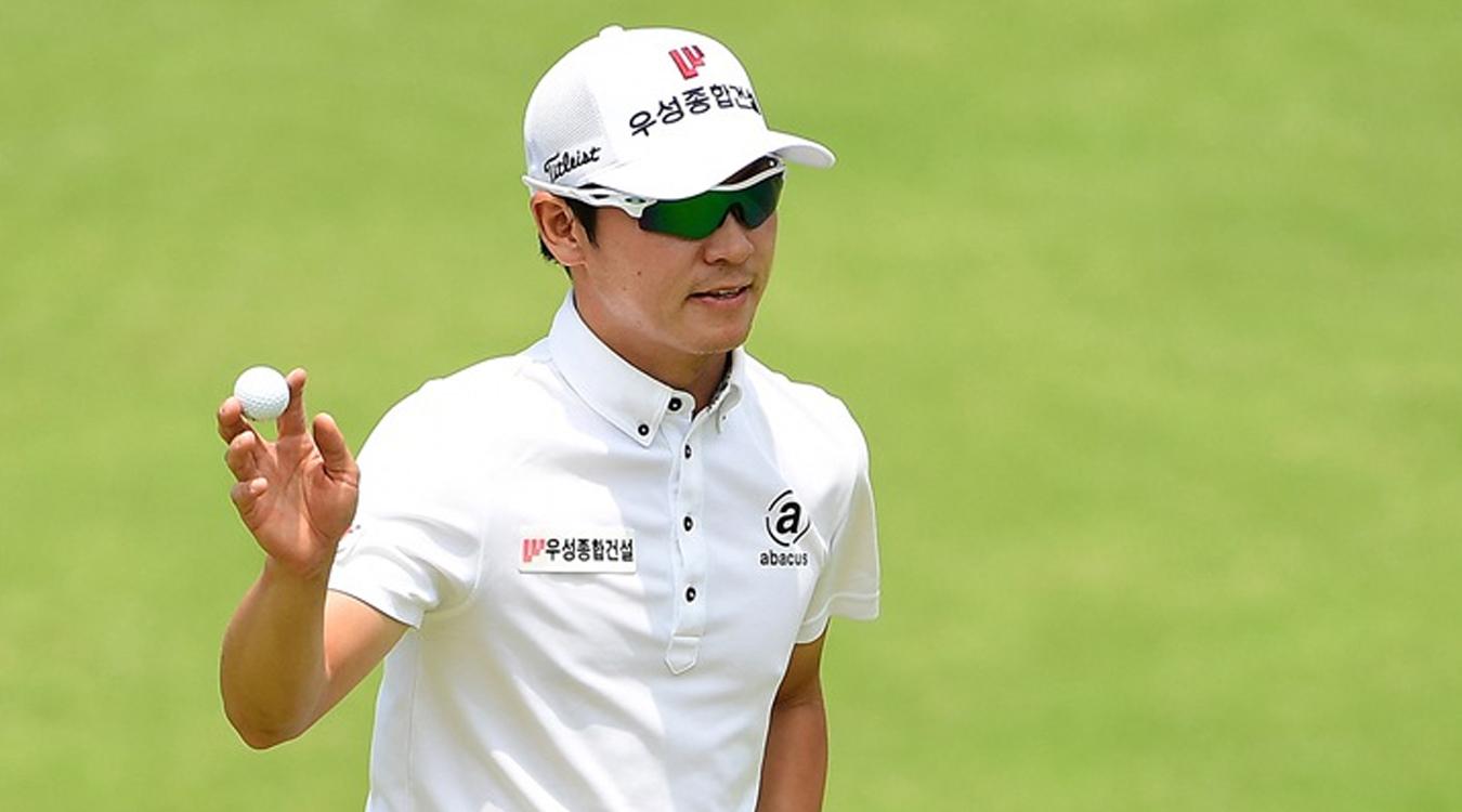 MIN-CHEL CHOI, Titleist Golf Ambassador