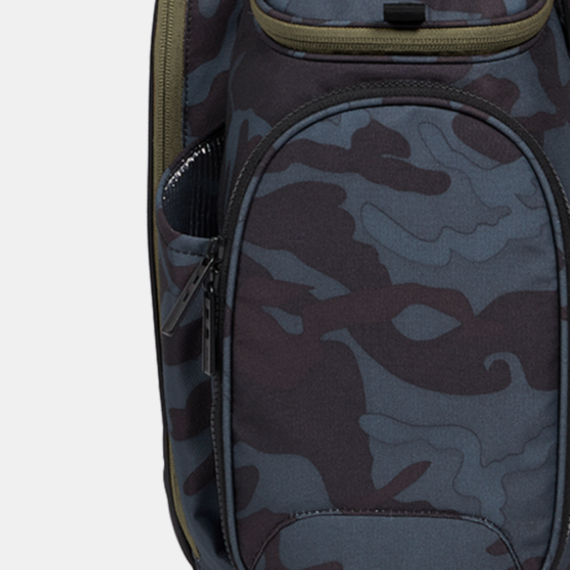 External, Lined Drink Pocket