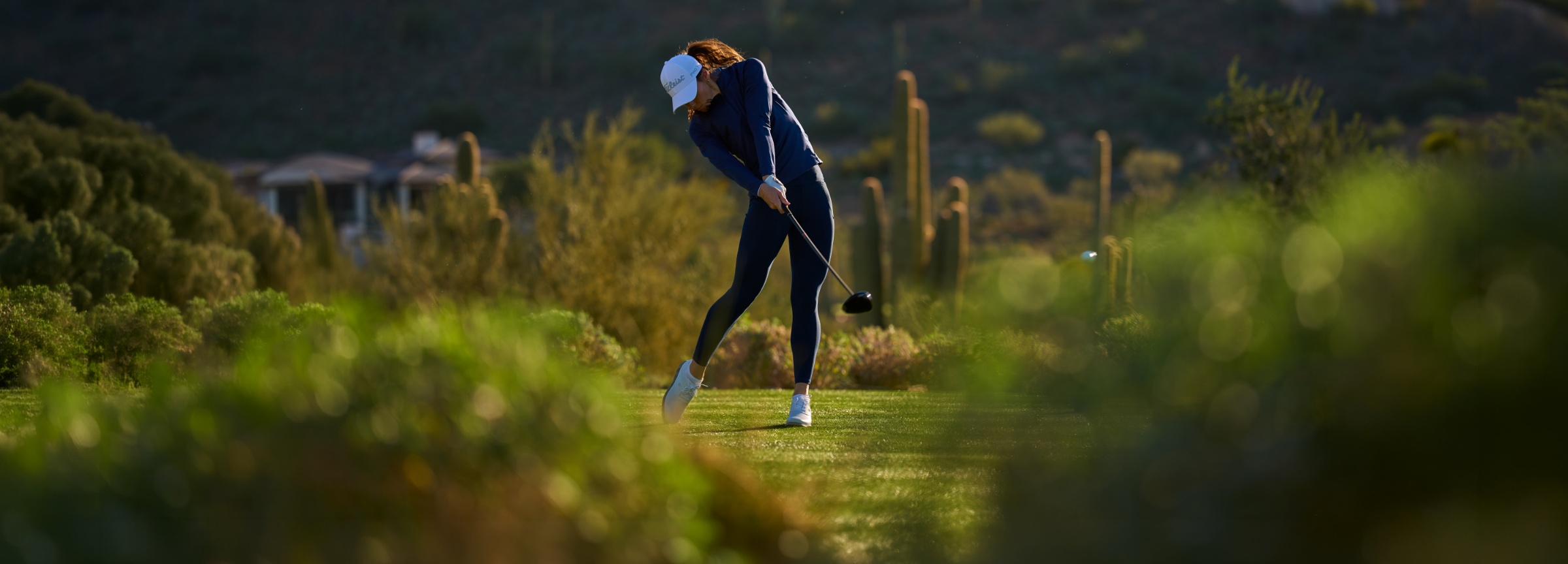 Woman Golfer Desktop