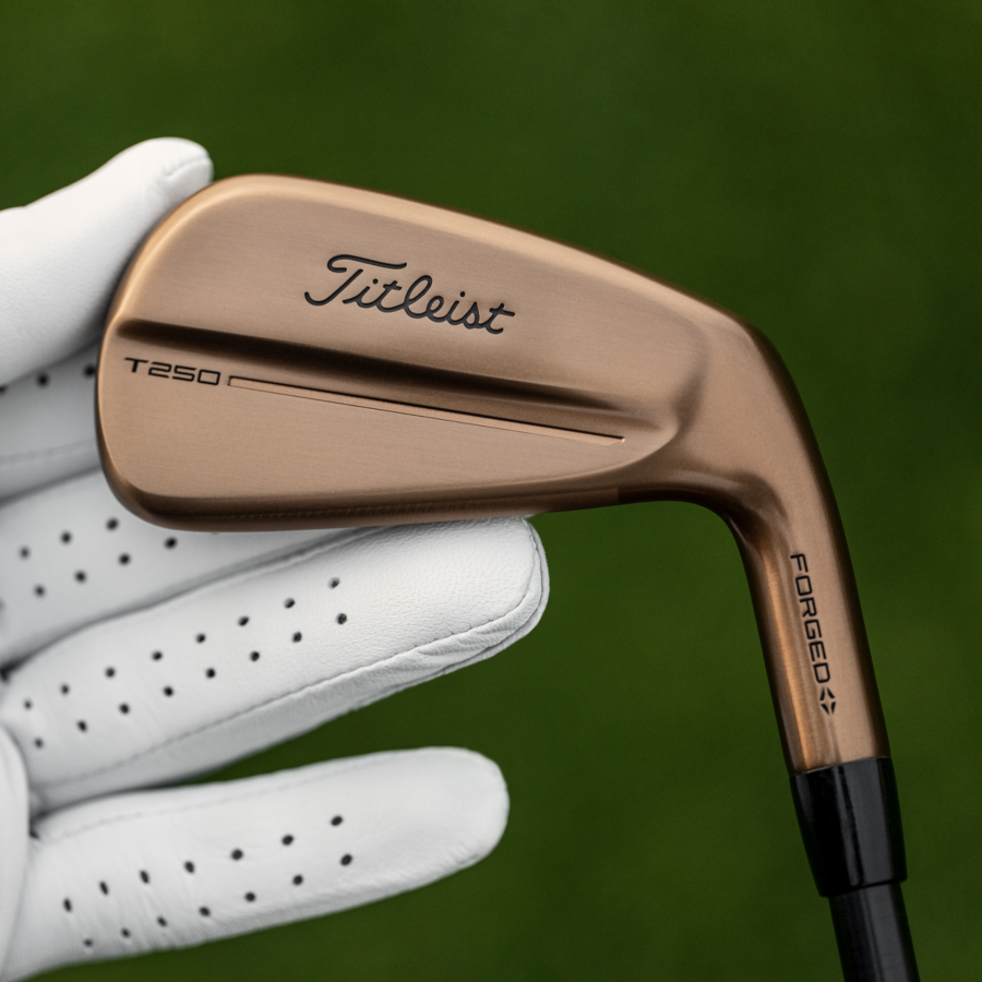 Titleist T250 Oil Can Finish Detail