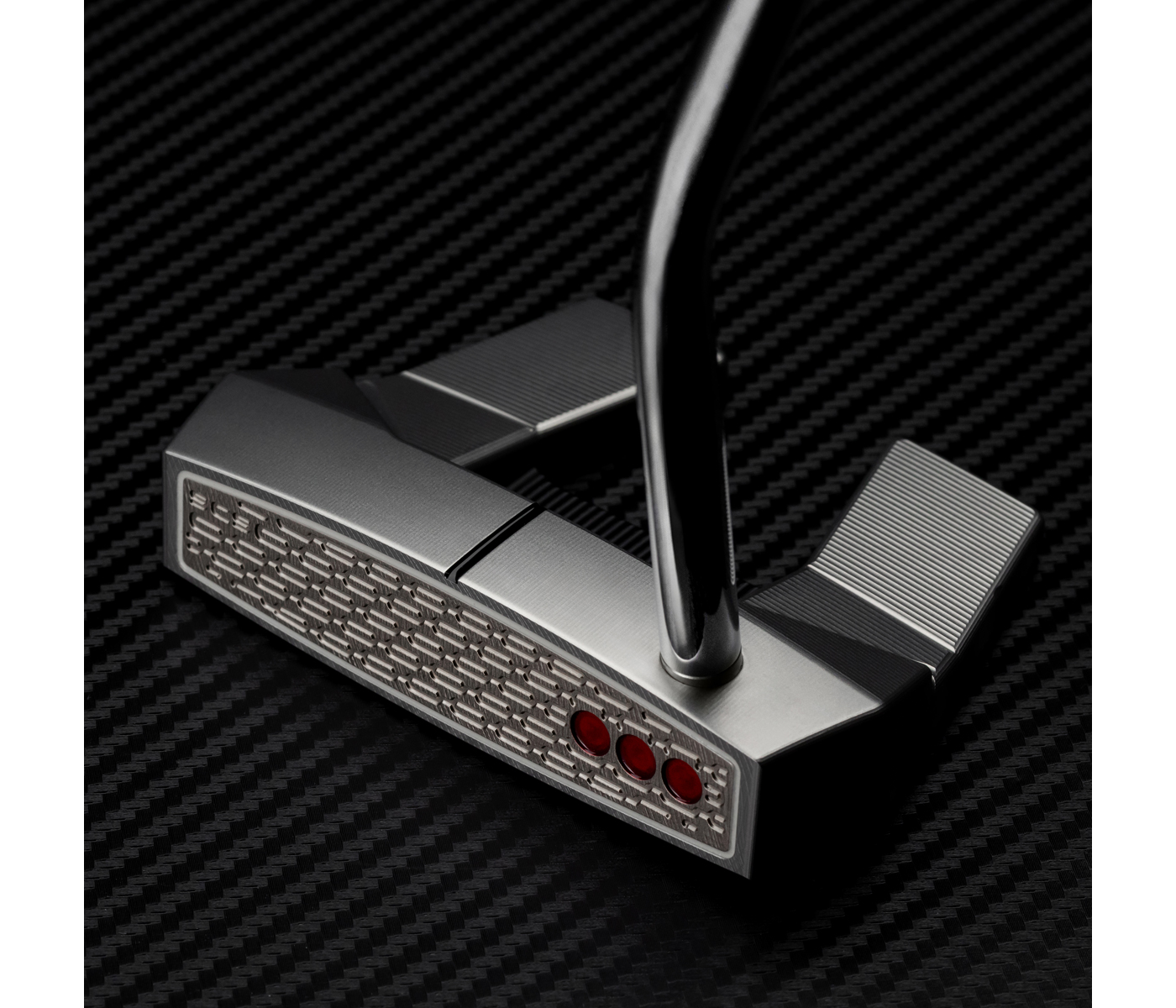 Scotty Cameron Phantom 5 shaping and setup at address