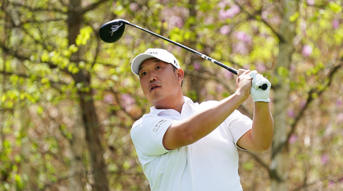 Seuk Hyun Baek, Titleist Golf Ambassador