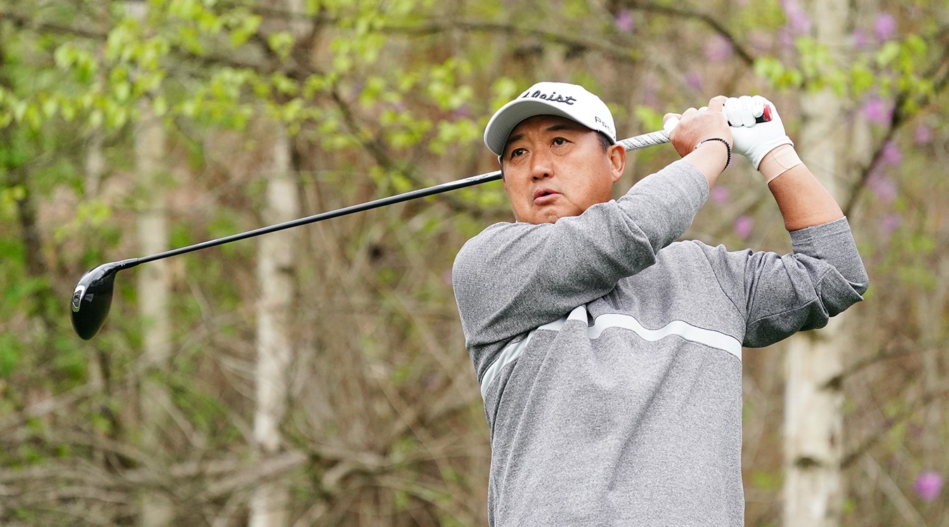 Joongkyung Mo, Titleist Golf Ambassador