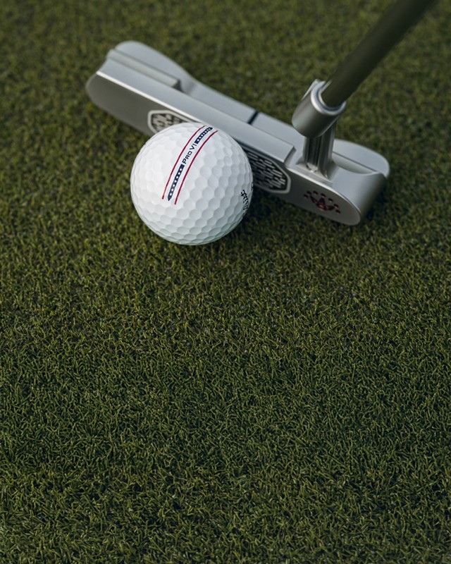 Pro V1 and Pro V1<span>x</span><br>4th of July