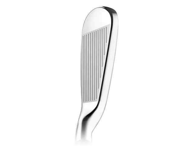 T400 Irons by Titleist Playing Image