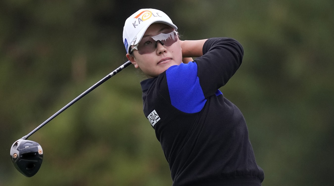 Su Yeon Bae, Titleist Golfer