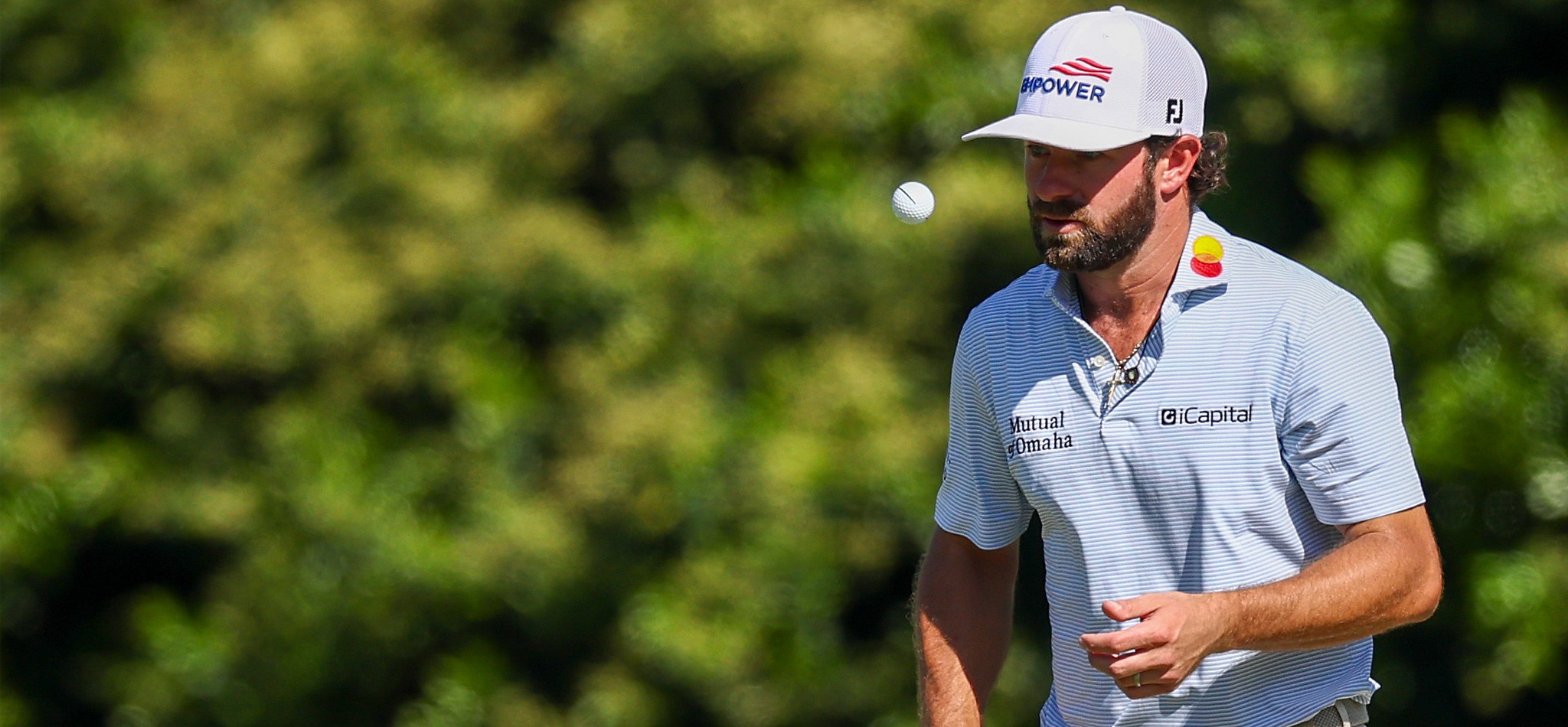 Cameron Young Pro V1<span>x</span> Double Dot Fitting