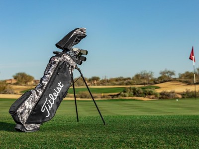 titleist digital camo golf bag