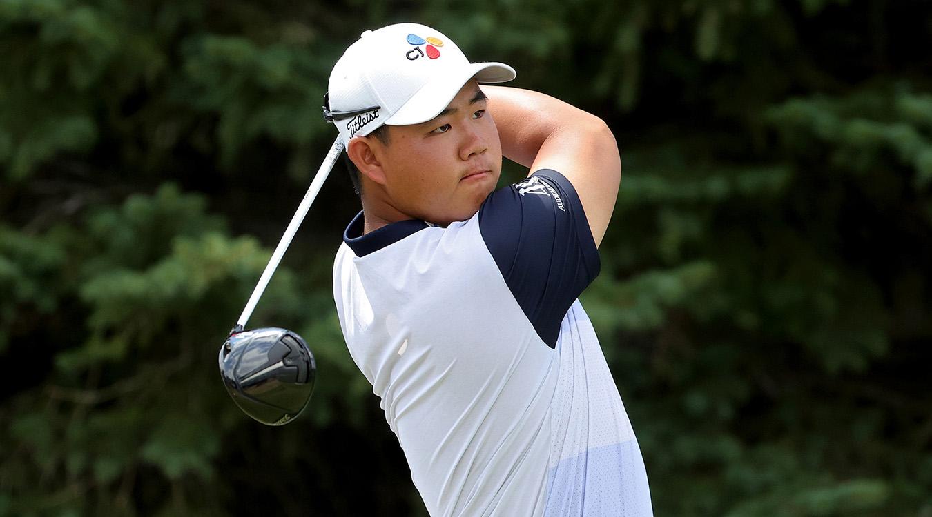 Joo-Hyung Kim, Titleist Golf Ambassador