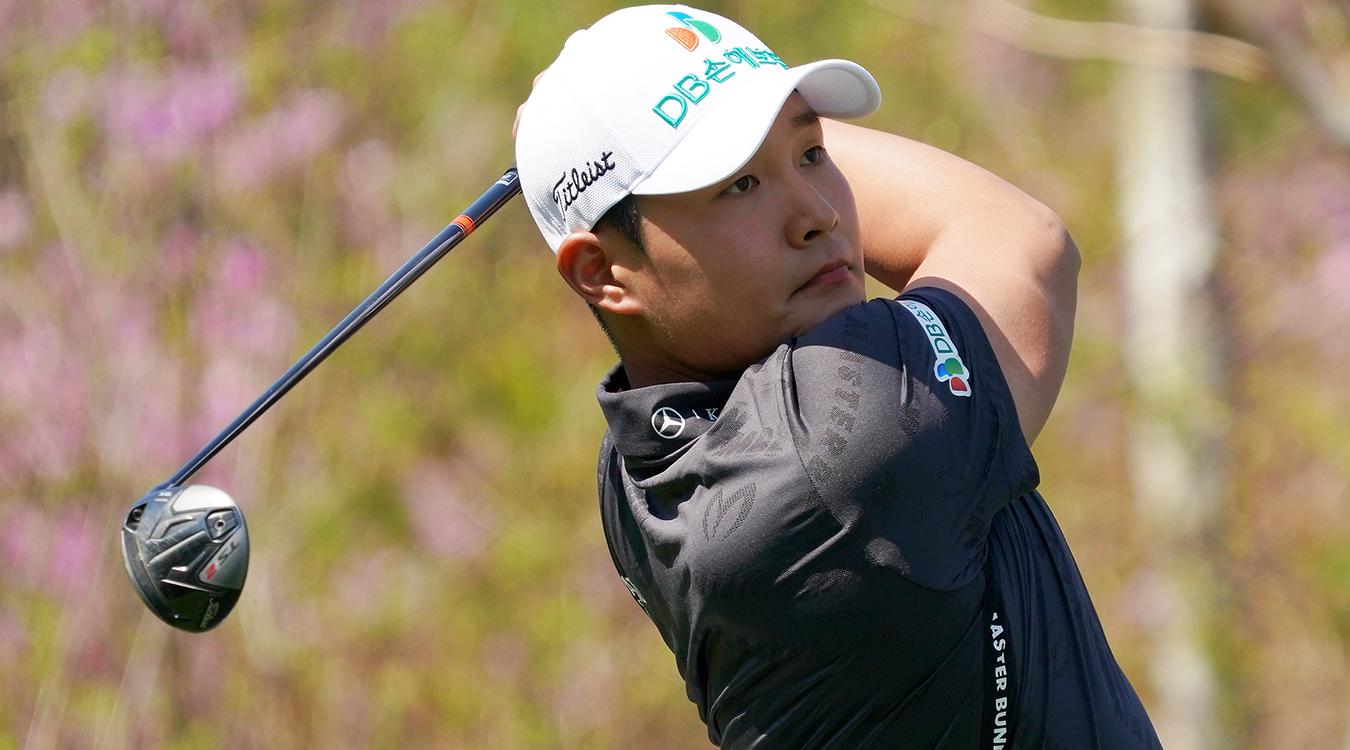 Yo-Seop Seo, Titleist Golf Ambassador