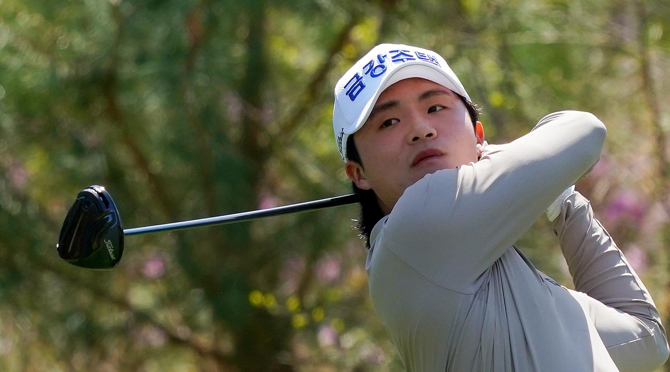 YoungWoong Kim, Titleist Golf Ambassador