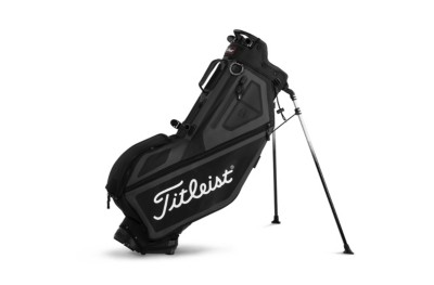 black titleist golf bag