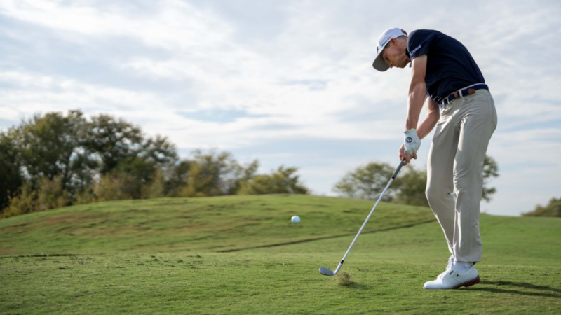 Will Zalatoris wedge shot.