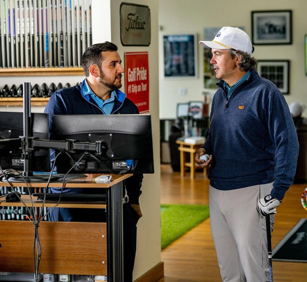 Titleist RCT golf balls deliver true carry and total distance numbers in an indoor launch setting