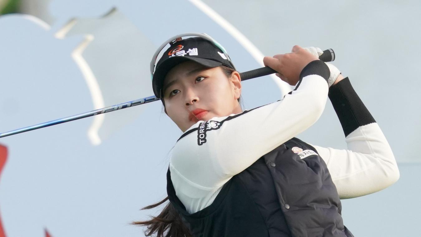 Yu-Jin Sung, Titleist Golfer