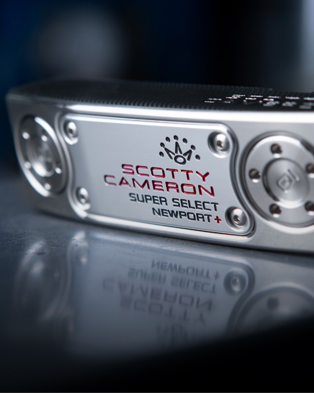 Máy đánh bóng Super Select của Scotty Cameron