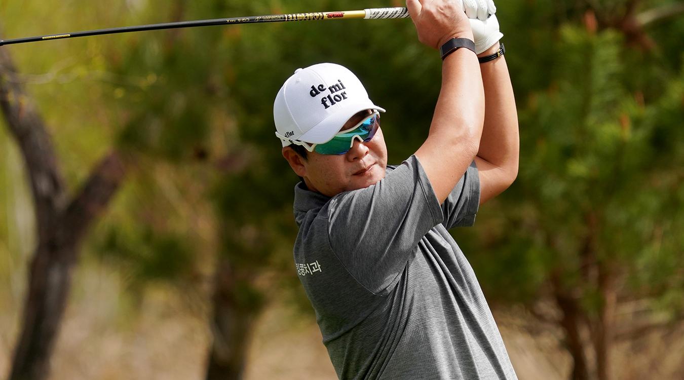 Heung chol Joo, Titleist Golfer