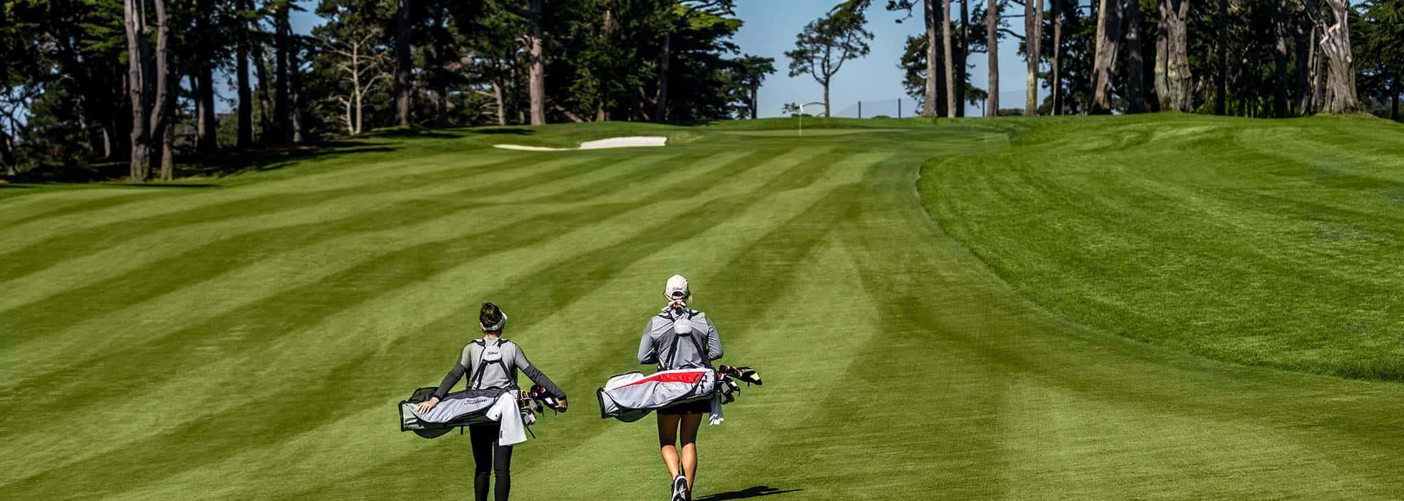 Explore Golf Gear | Titleist Bags, Headwear, Gloves & More
