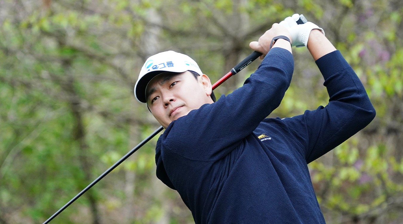 Jung Hwan Lee, Titleist Golfer