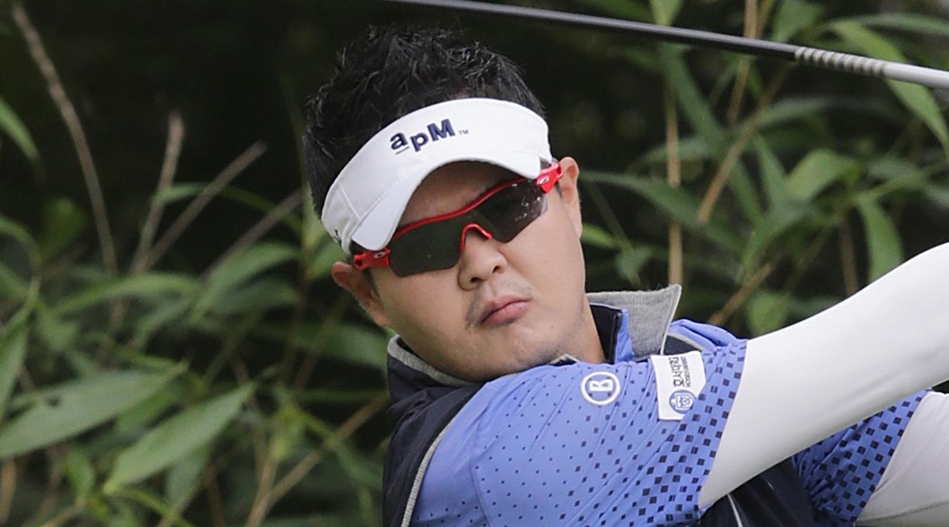 Min Kyu Han Golfer Titleist