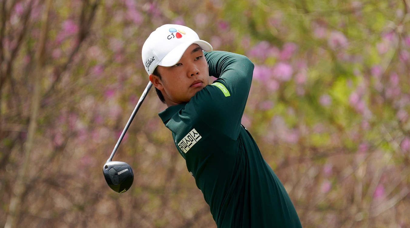 Min hyuk Song, Titleist Golf Ambassador
